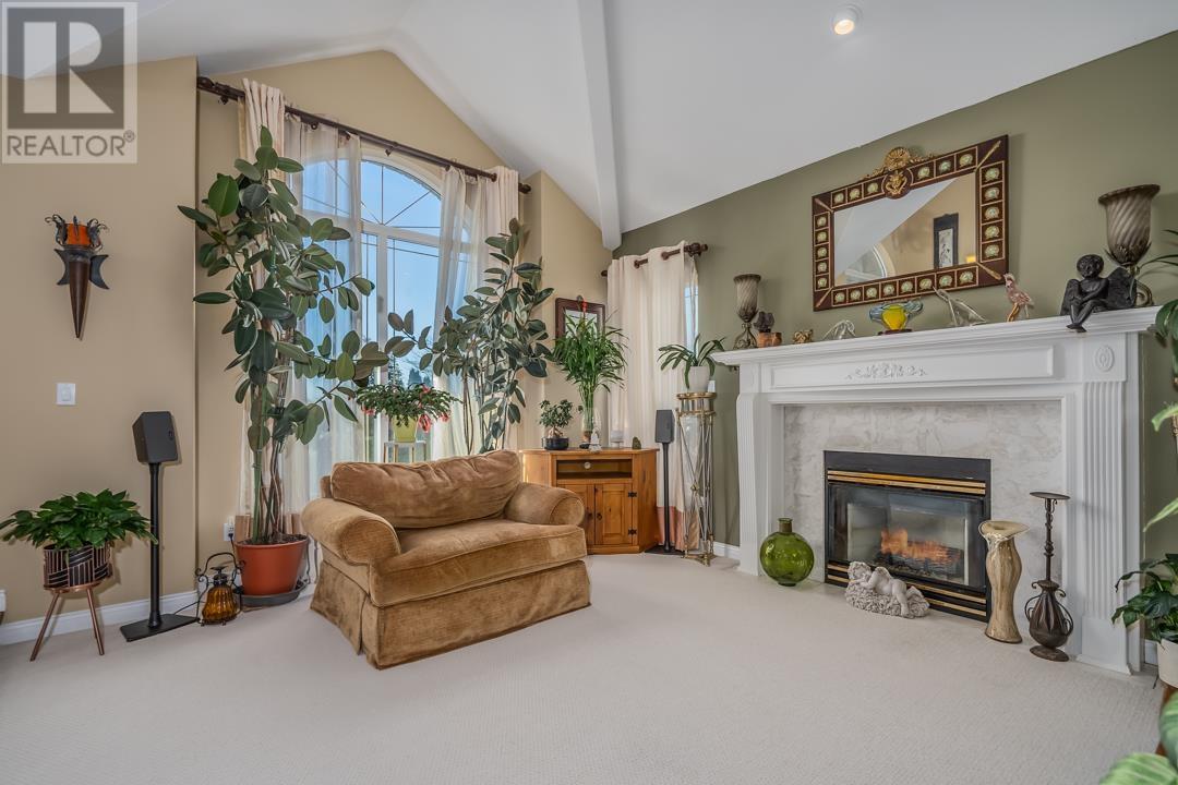 Property at 2583 DIAMOND CRESCENT image 2