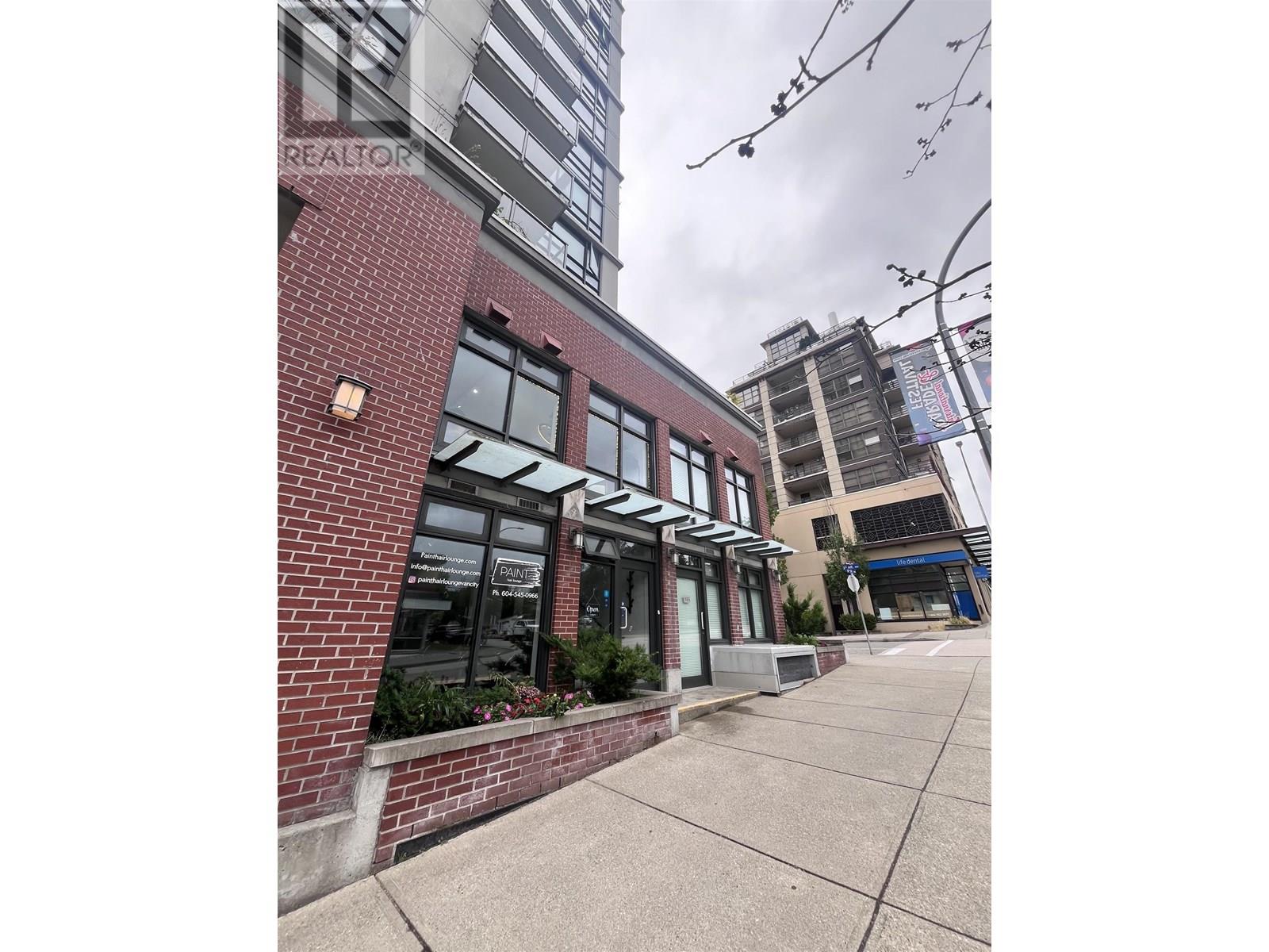 Property at 106 258 6TH STREET image 2