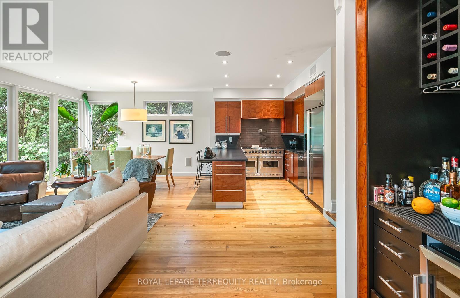 277 King Street, Niagara-On-The-Lake, Ontario  L0S 1J0 - Photo 19 - X12256977