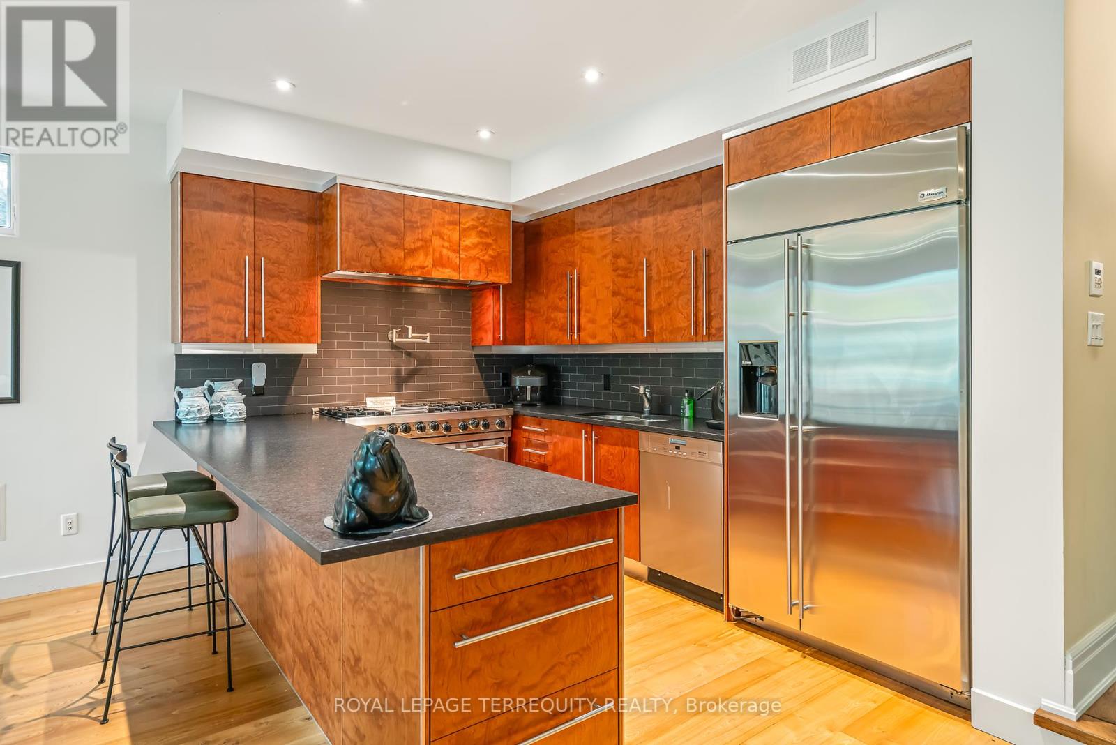 277 King Street, Niagara-On-The-Lake, Ontario  L0S 1J0 - Photo 22 - X12256977