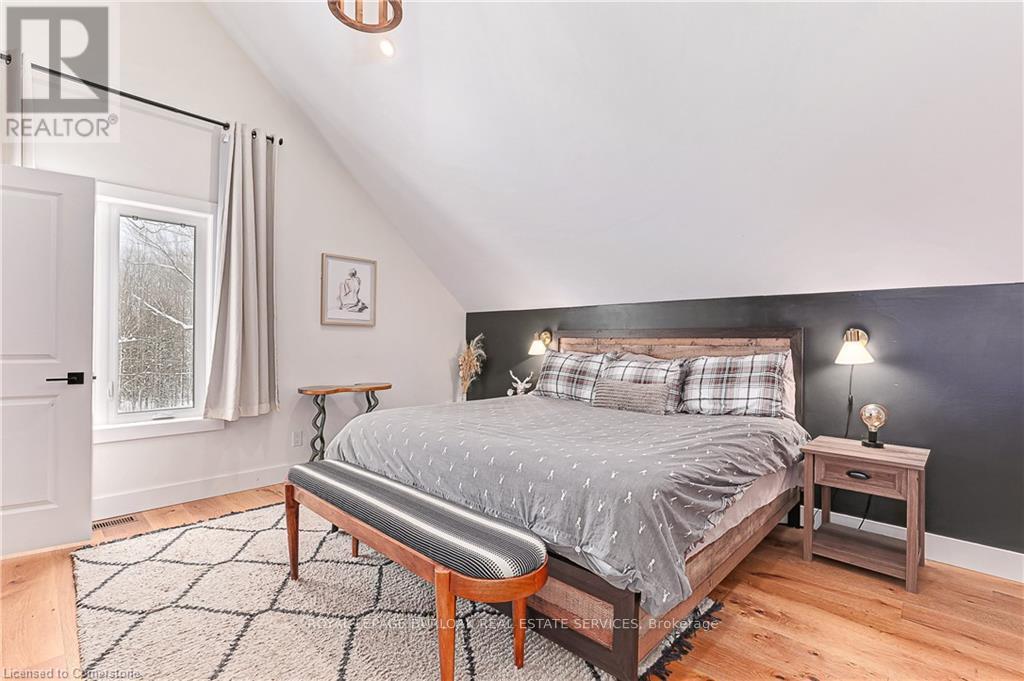 234 Canrobert Street, Grey Highlands, Ontario  N0C 1E0 - Photo 24 - X12256991