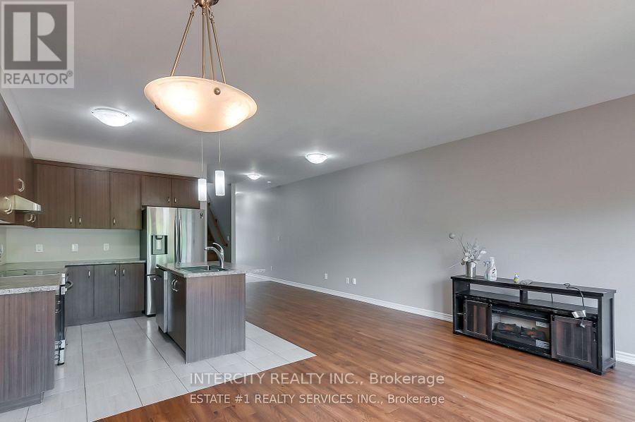 263 Louise Street, Welland, Ontario  L3B 0H8 - Photo 8 - X12257010