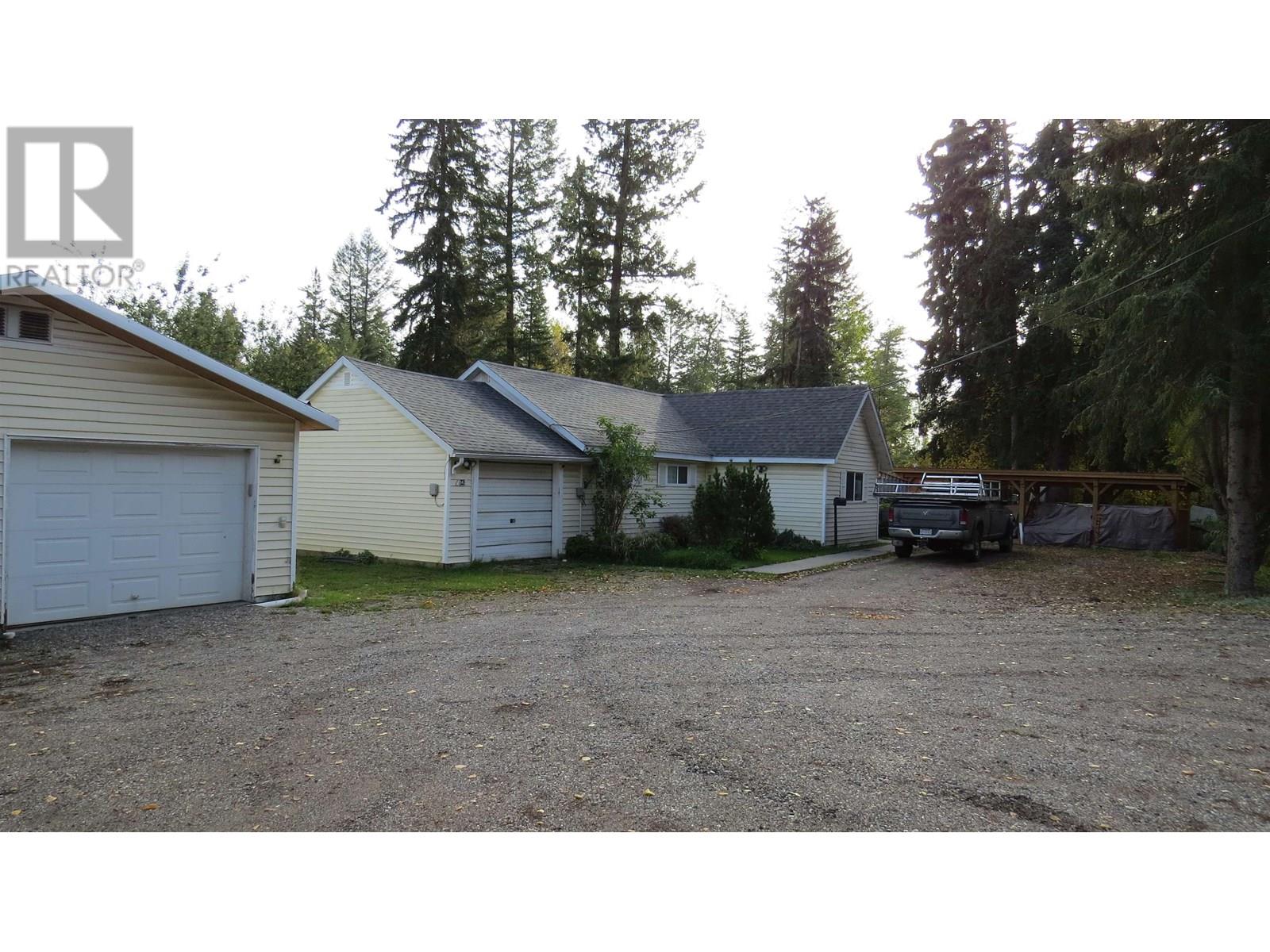 Property at 942 MAPLE DRIVE image 3