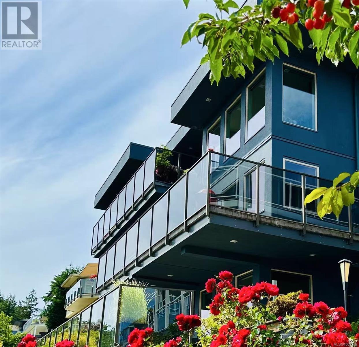 3716 Belaire Dr, Nanaimo, British Columbia
