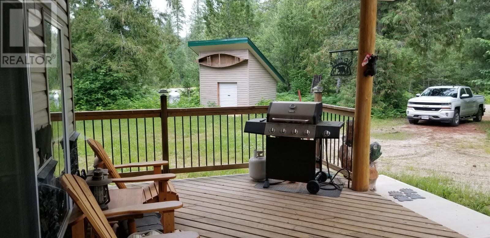 1625 Acorn Road, Seymour Arm, British Columbia  V0E 2V2 - Photo 20 - 10346669