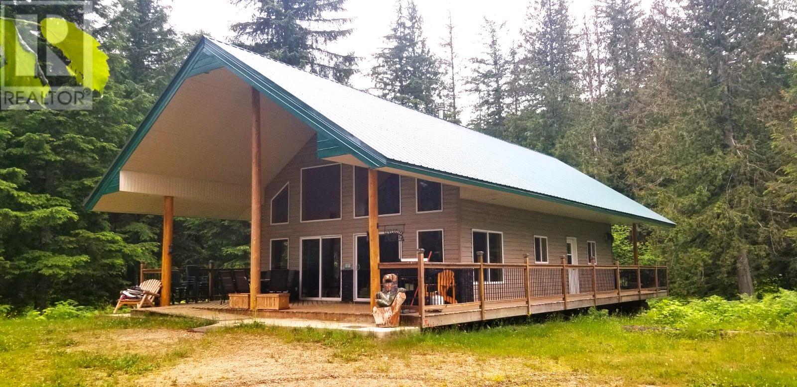 1625 Acorn Road, Seymour Arm, British Columbia  V0E 2V2 - Photo 2 - 10346669
