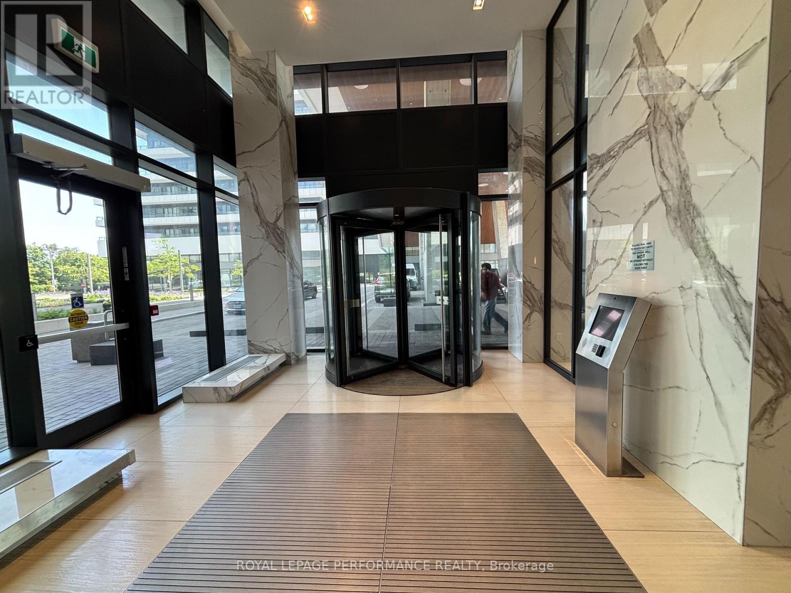 710 - 30 Shore Breeze Drive, Toronto, Ontario  M8V 0J1 - Photo 3 - W12257189
