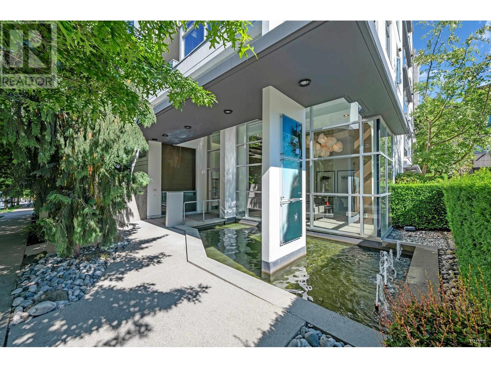 1108 158 W 13 STREET, north vancouver, British Columbia V7M0A7