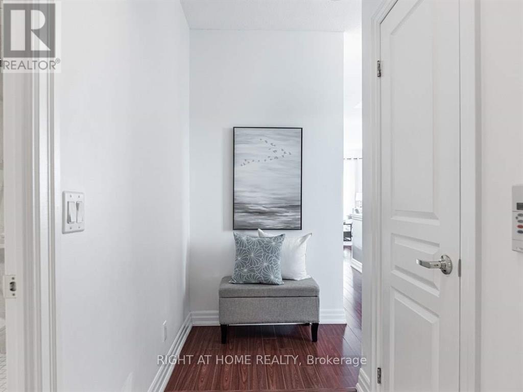 207 - 2087 Lake Shore Boulevard, Toronto, Ontario  M8V 4G3 - Photo 14 - W12254749