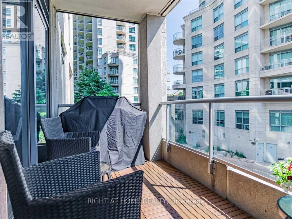 207 - 2087 Lake Shore Boulevard, Toronto, Ontario  M8V 4G3 - Photo 22 - W12254749