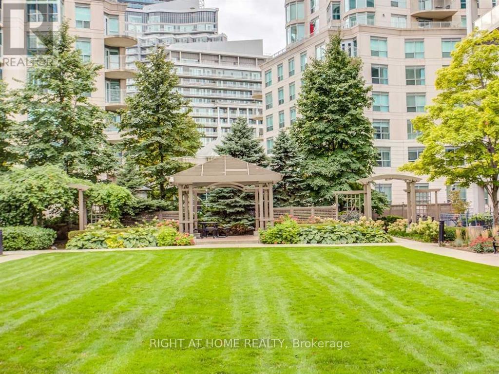 207 - 2087 Lake Shore Boulevard, Toronto, Ontario  M8V 4G3 - Photo 25 - W12254749