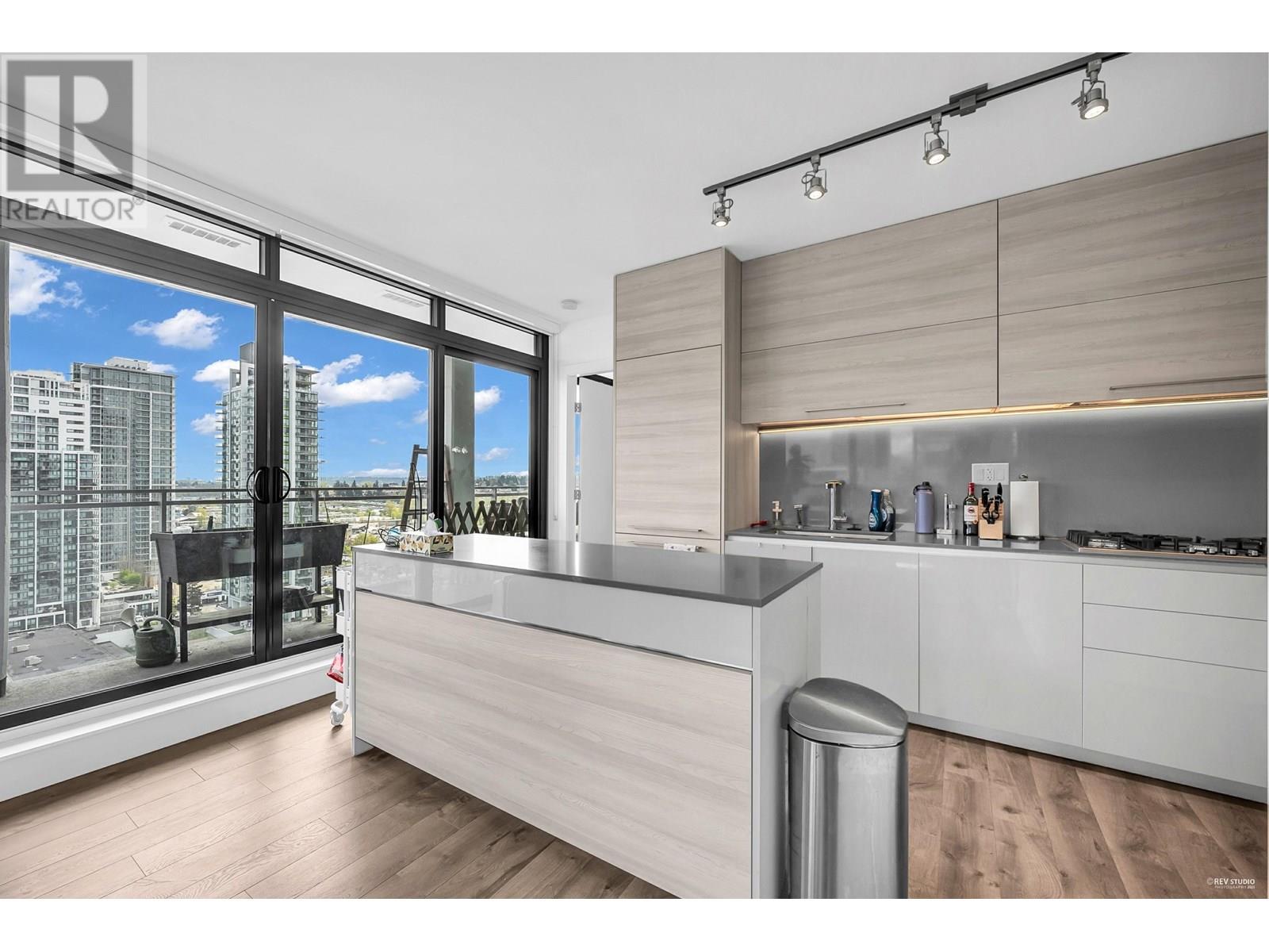 1503 4488 JUNEAU STREET, burnaby, British Columbia V5C0M4