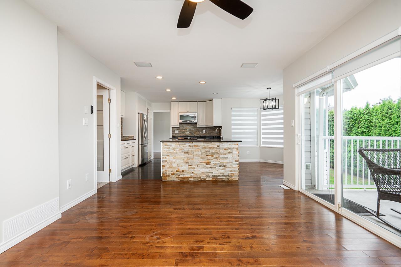 5401 Highroad Crescent, Promontory, Chilliwack, British Columbia  V2R 4G1 - Photo 8 - R3020930