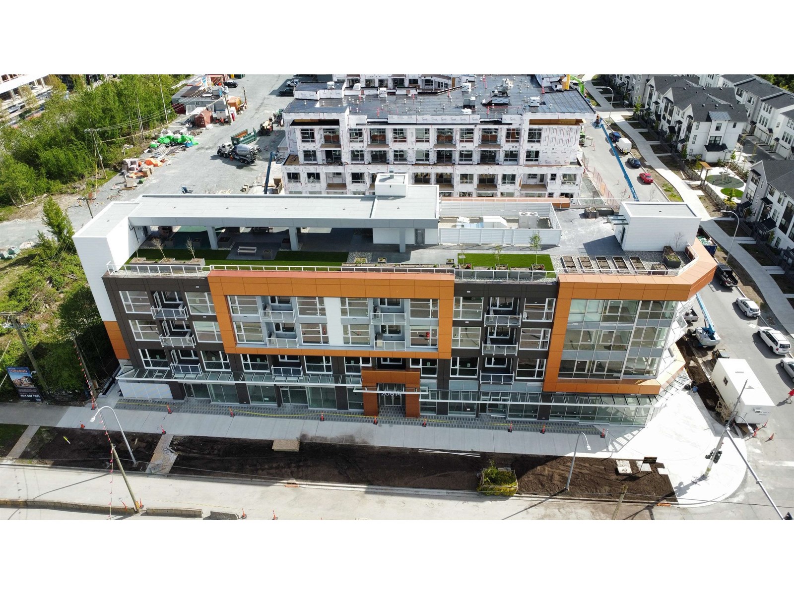 210 20614 80 Avenue, Langley, British Columbia  V2Y 3W7 - Photo 2 - C8070455