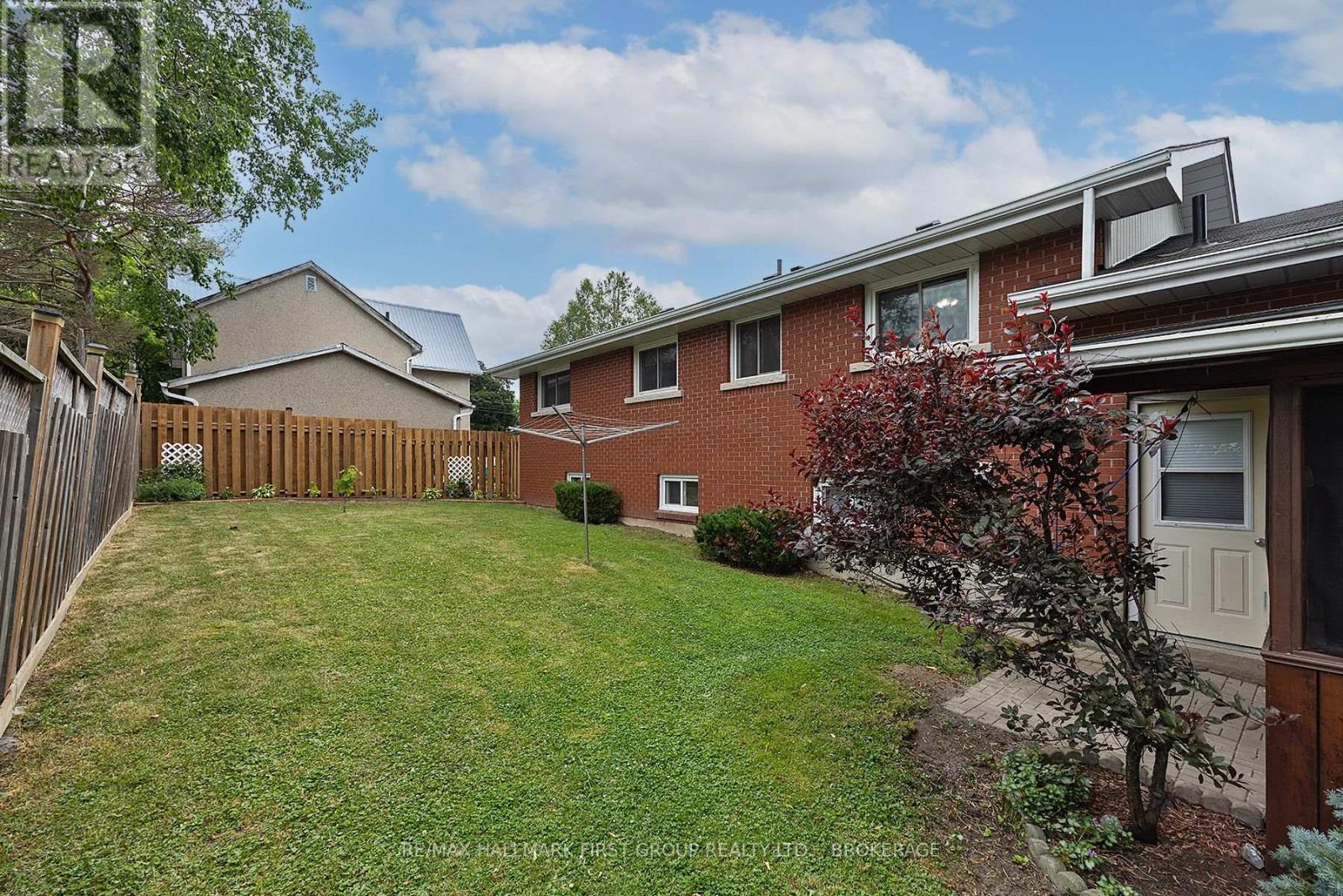 Property at 73 WATER STREET W image 2