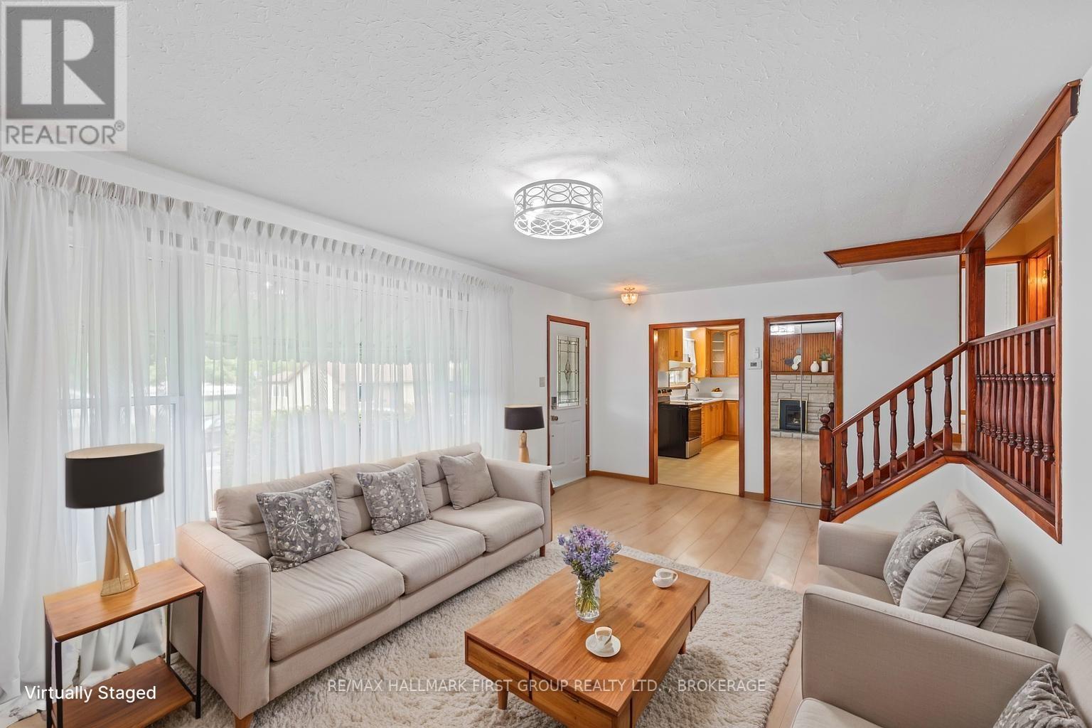 Property at 73 WATER STREET W image 3