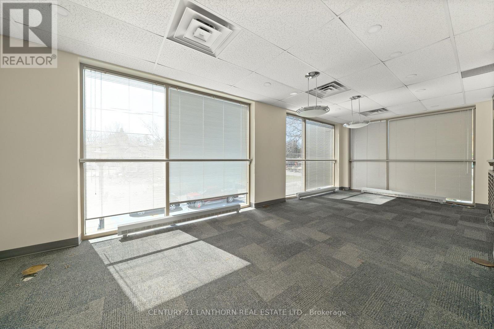 115 Picton Main Street, Prince Edward County, Ontario  K0K 2T0 - Photo 11 - X12257292