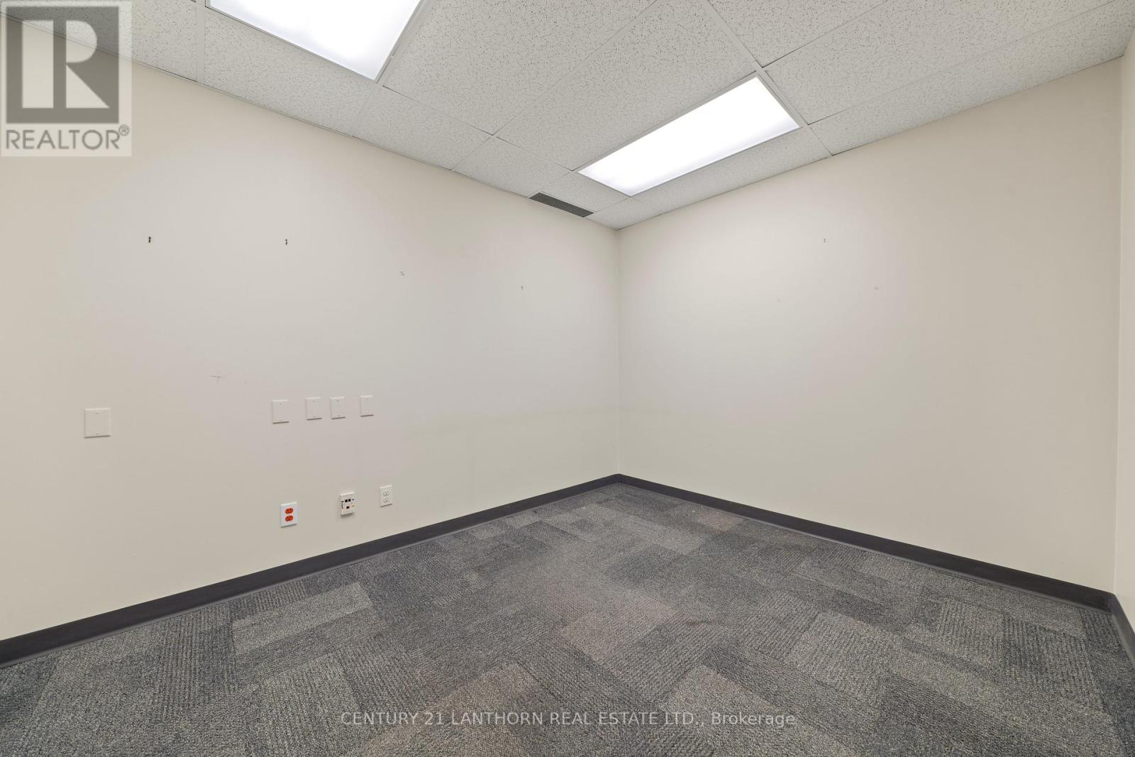 115 Picton Main Street, Prince Edward County, Ontario  K0K 2T0 - Photo 15 - X12257292