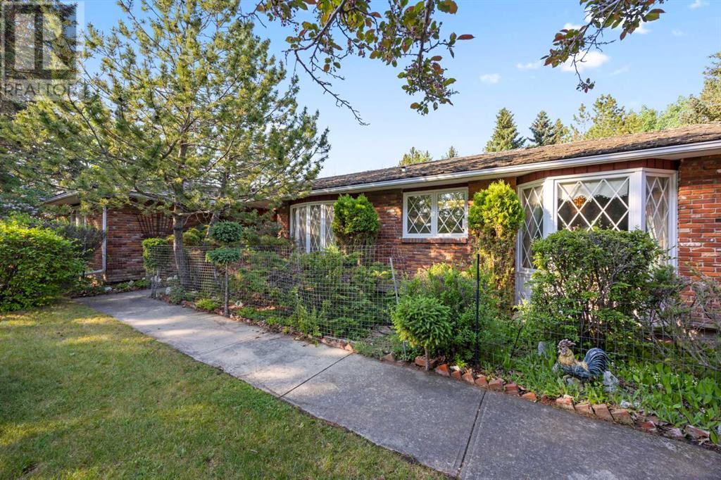 Property at 31156 Township Road 251A image 2