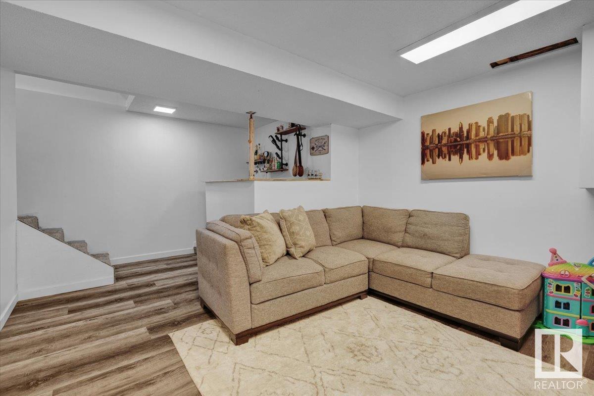 Property at 2905 151 AV NW image 5