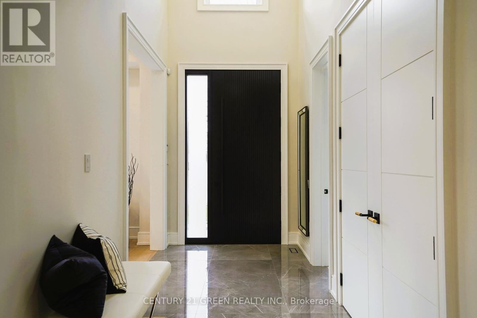 Property at 49 GRANTBROOK STREET image 2