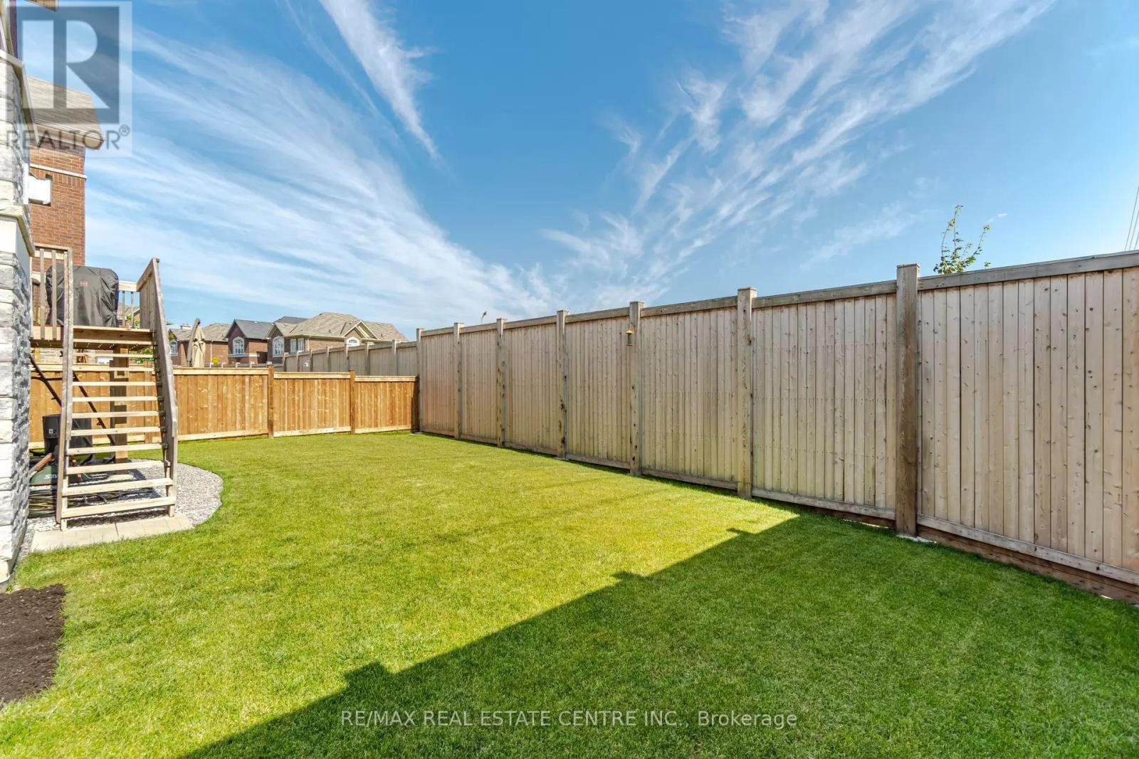 9 Calico Court, Halton Hills, Ontario  L7G 0M1 - Photo 33 - W12257195