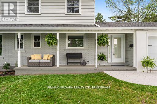 Property at 18 ROSEMOUNT AVENUE image 4