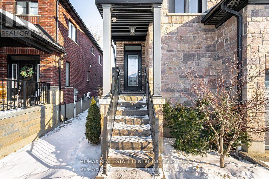 Property at 204 FOREST CREEK DRIVE image 5