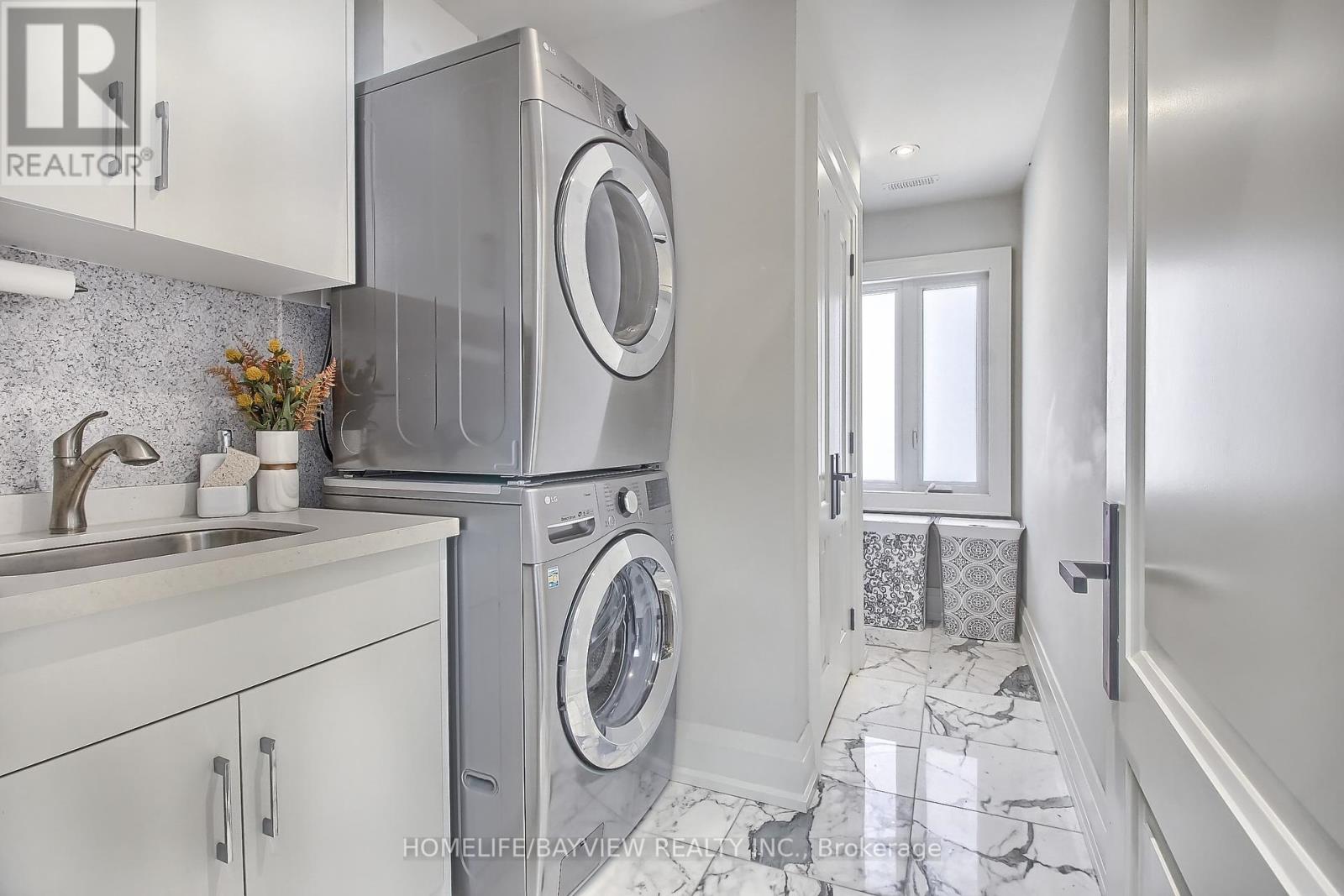 41 Transwell Avenue, Toronto, Ontario  M2R 2J9 - Photo 27 - C12257246