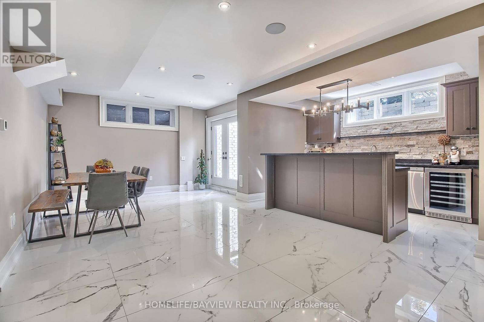 41 Transwell Avenue, Toronto, Ontario  M2R 2J9 - Photo 29 - C12257246