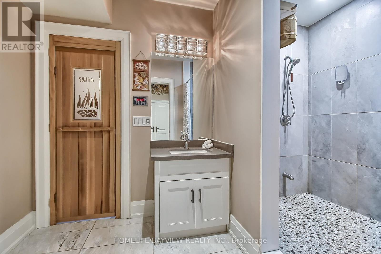 41 Transwell Avenue, Toronto, Ontario  M2R 2J9 - Photo 31 - C12257246
