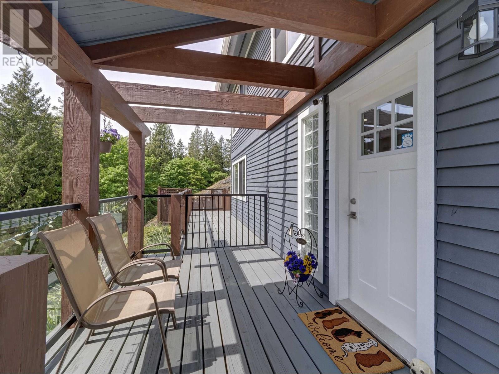 Property at 8362 REDROOFFS ROAD image 1