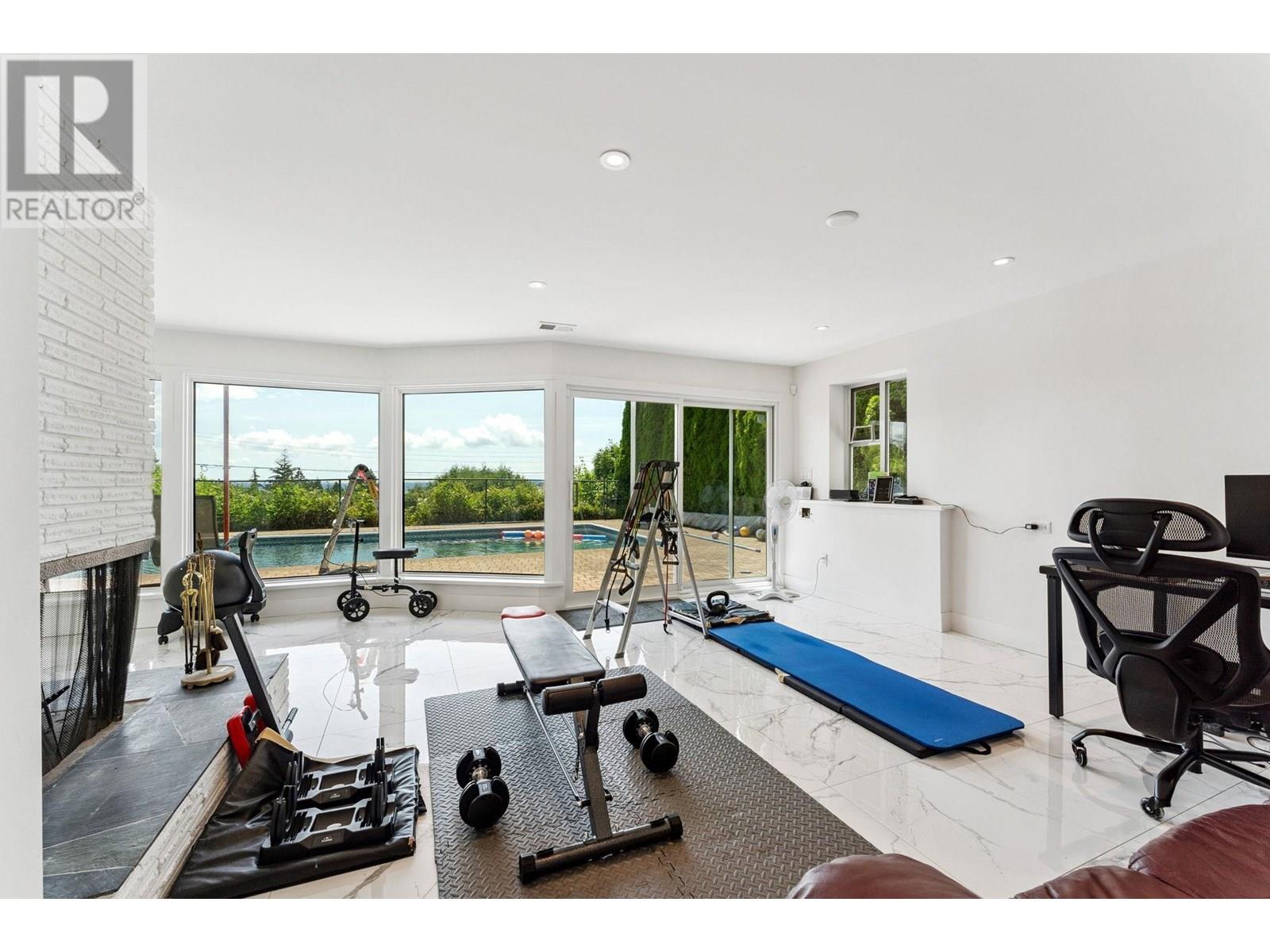 1725 Rosebery Avenue, West Vancouver, British Columbia  V7V 2Z5 - Photo 7 - R3022008