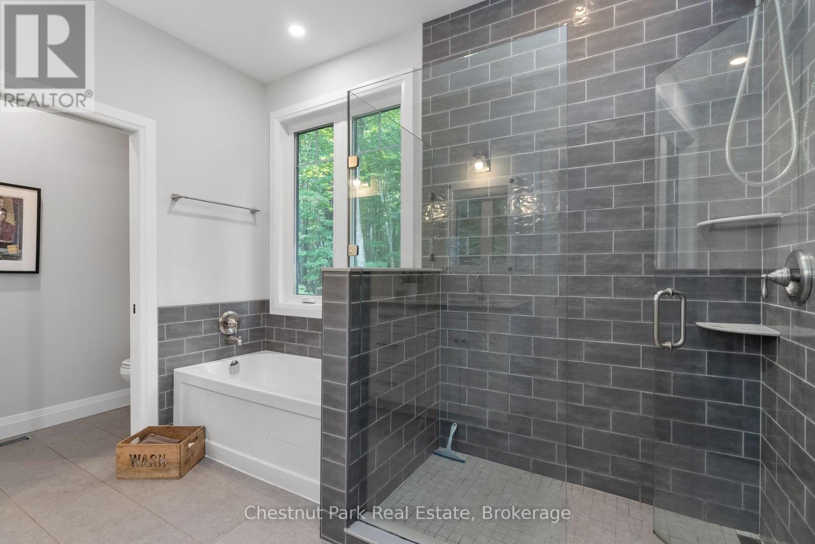 170 Springfield Road, Huntsville, Ontario  P1H 0H8 - Photo 24 - X12257120
