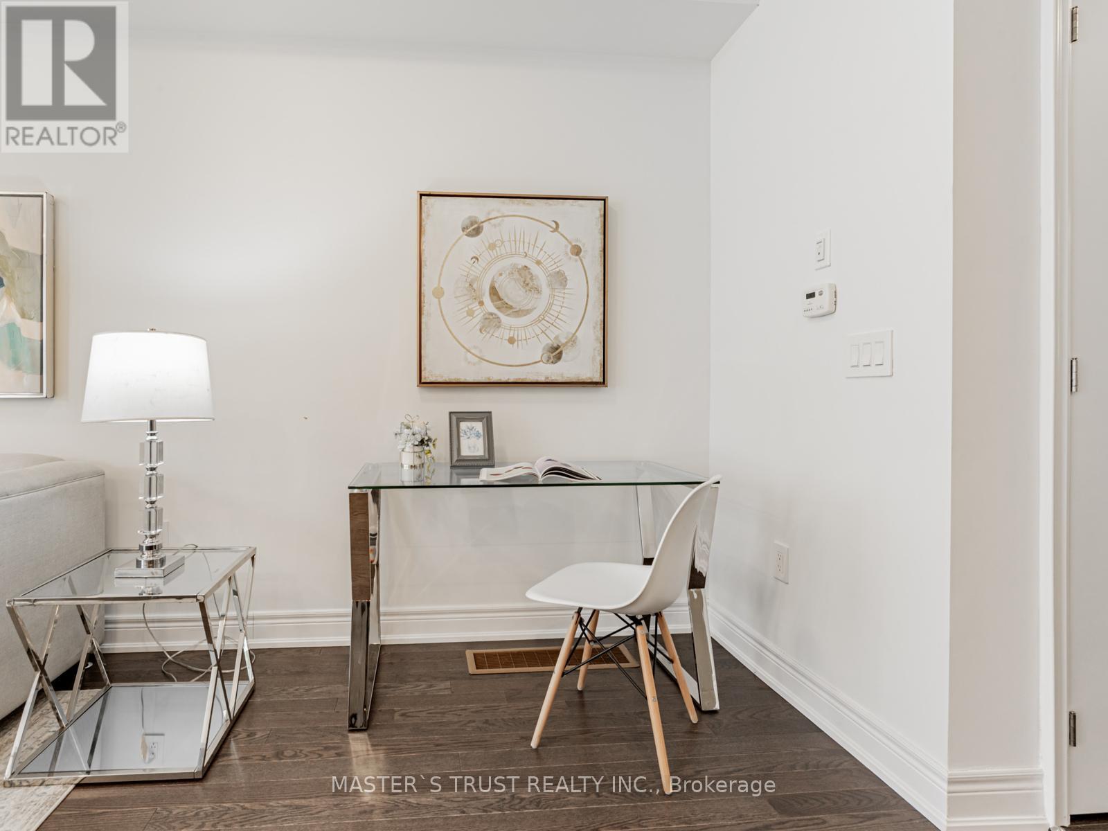 Property at 6 SCHMELTZER CRESCENT image 5