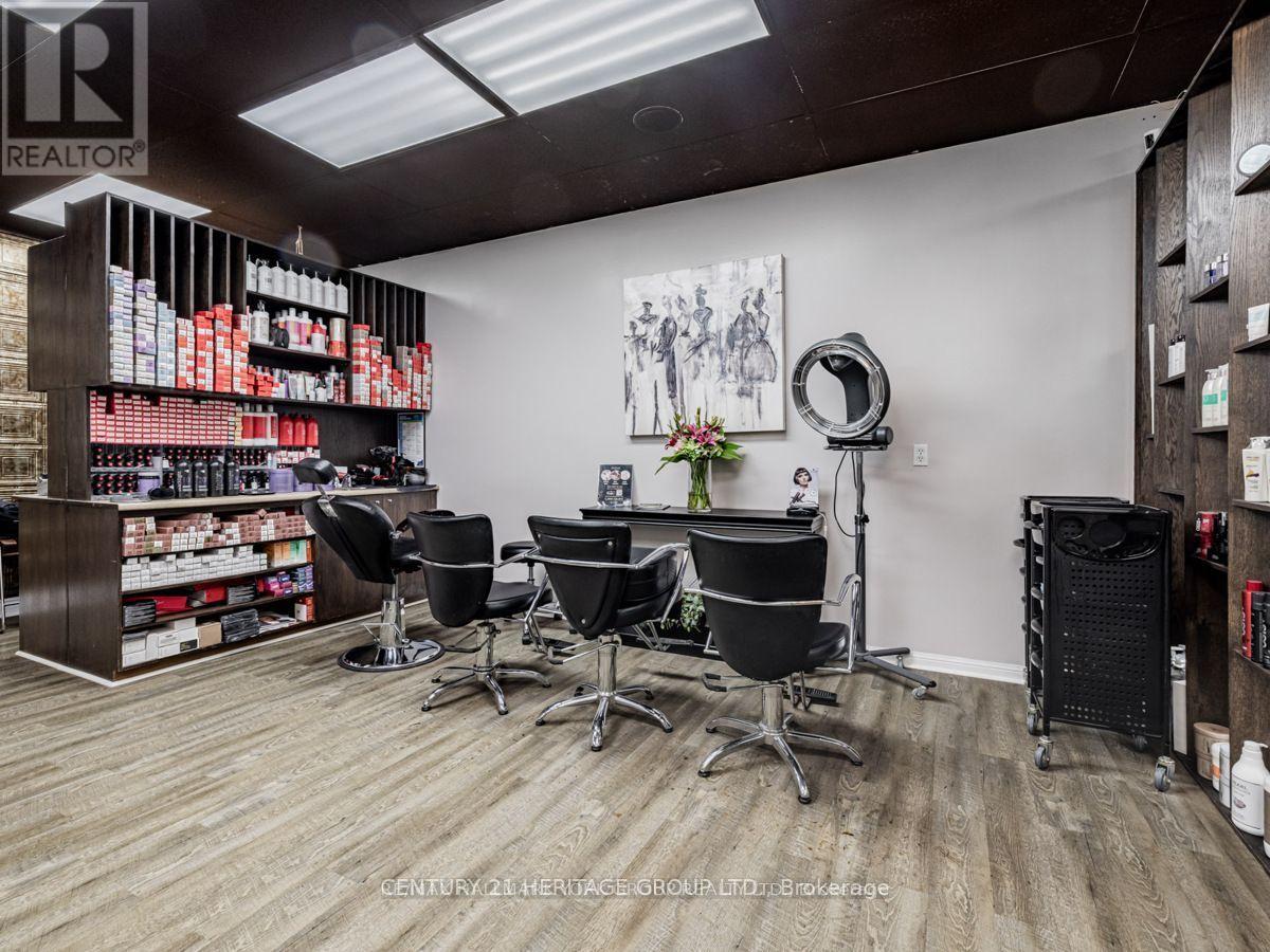 9 - 340 Eagle Street W, Newmarket, Ontario  L3Y 1K5 - Photo 12 - N12257346