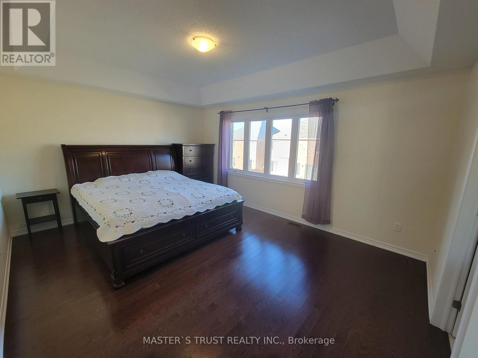 53 Kidd Street, Bradford West Gwillimbury, Ontario  L3Z 0V5 - Photo 16 - N12257361