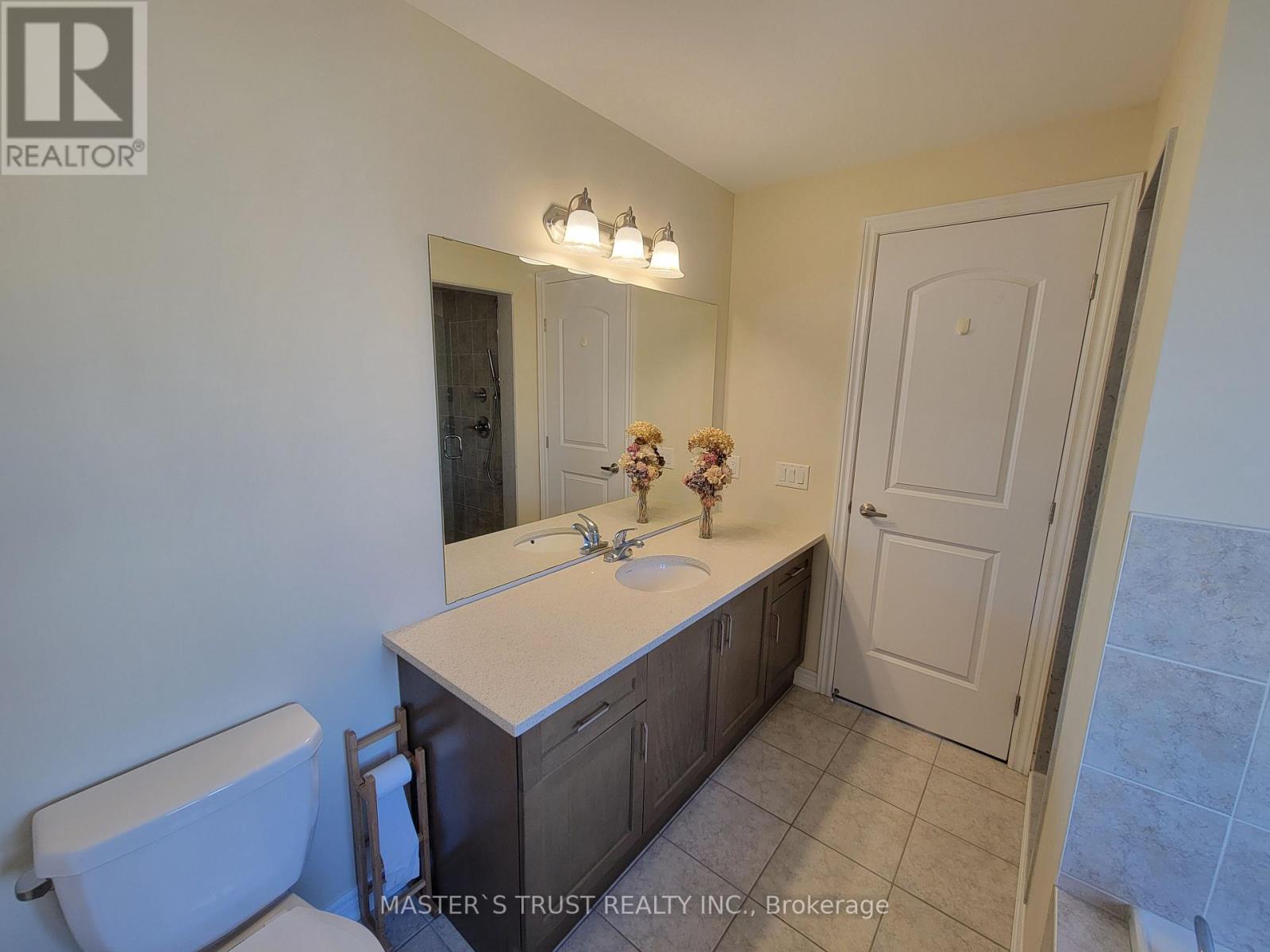53 Kidd Street, Bradford West Gwillimbury, Ontario  L3Z 0V5 - Photo 18 - N12257361