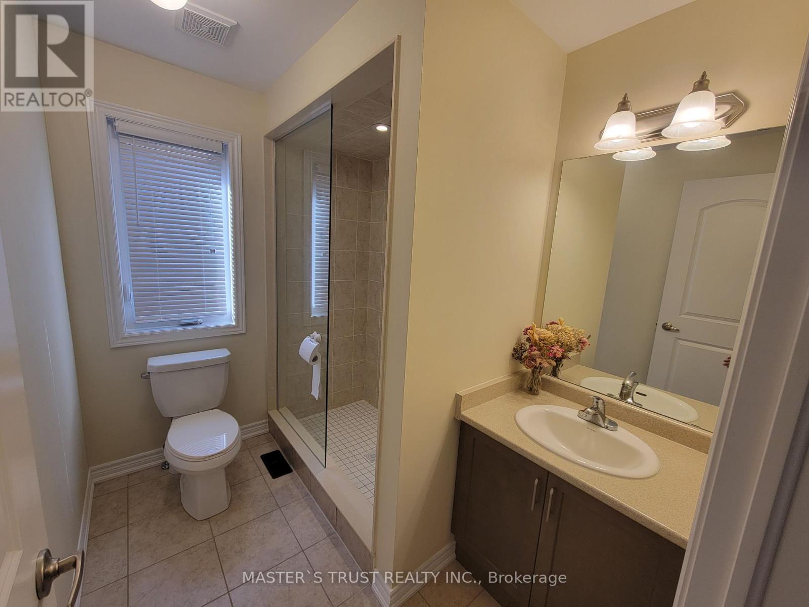 53 Kidd Street, Bradford West Gwillimbury, Ontario  L3Z 0V5 - Photo 21 - N12257361