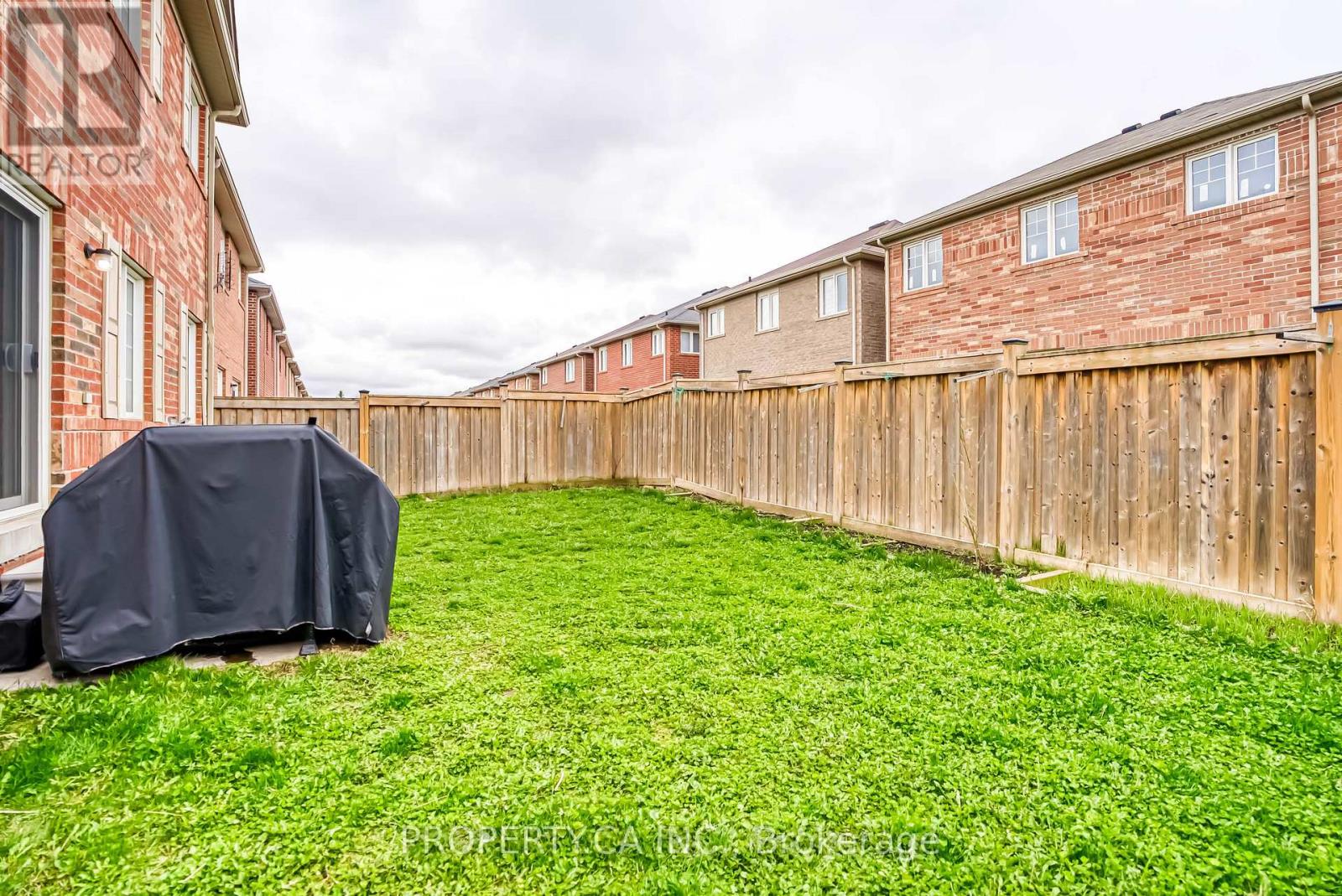 2 Horn Street, Whitchurch-Stouffville, Ontario  L4A 0X9 - Photo 38 - N12135083