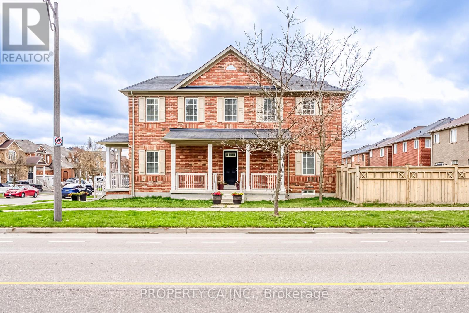 Property at 2 HORN STREET image 4