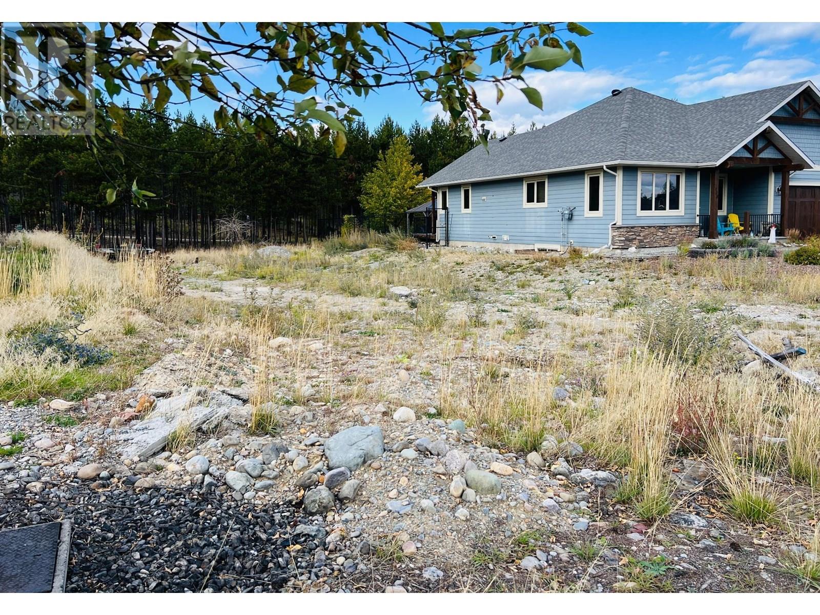 106 Forest Crowne Crescent, Kimberley, British Columbia  V1A 0A4 - Photo 2 - 2479788