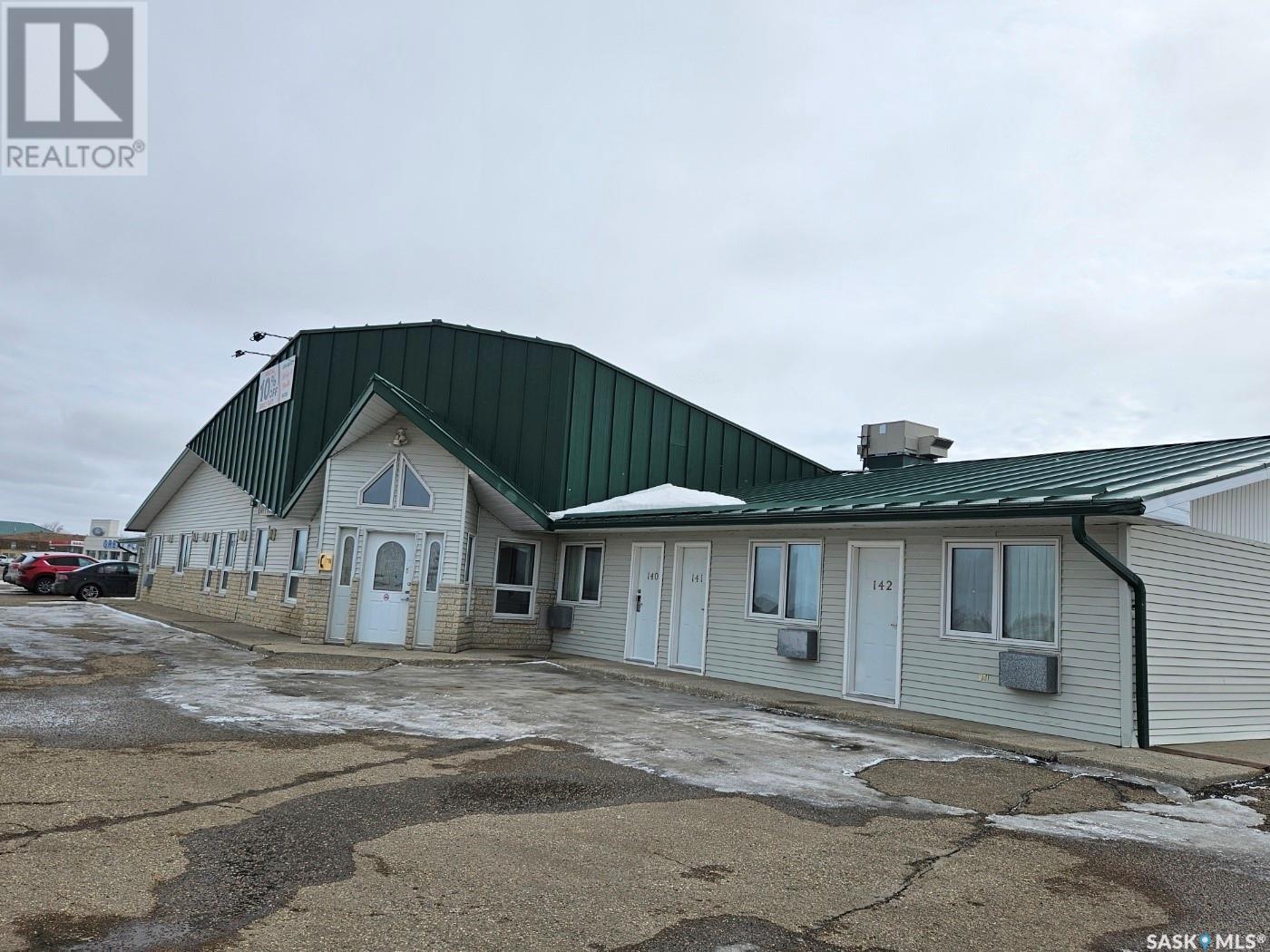 238 Sims Avenue, Weyburn, Saskatchewan  S4H 2J8 - Photo 11 - SK011275