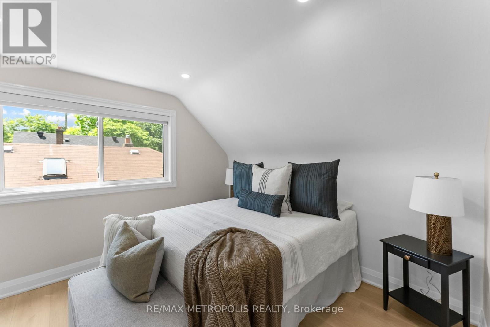 96 Allenby Avenue, Toronto, Ontario  M9W 1S9 - Photo 15 - W12257301