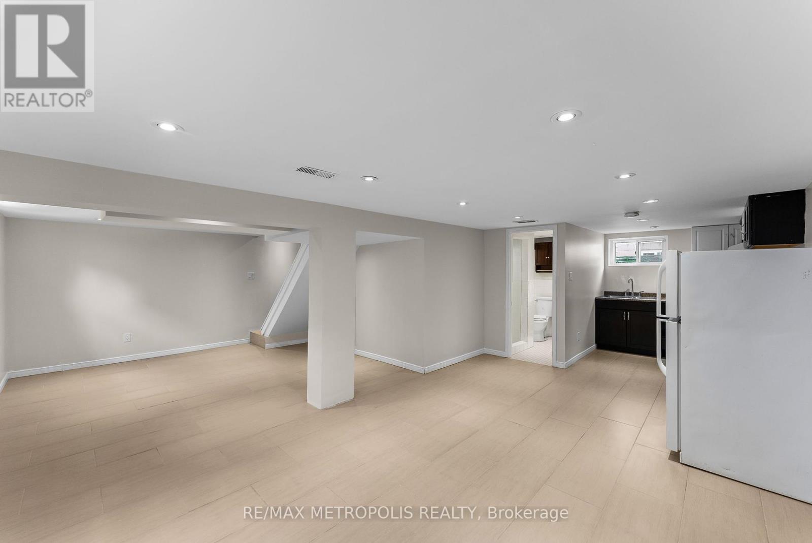 96 Allenby Avenue, Toronto, Ontario  M9W 1S9 - Photo 20 - W12257301