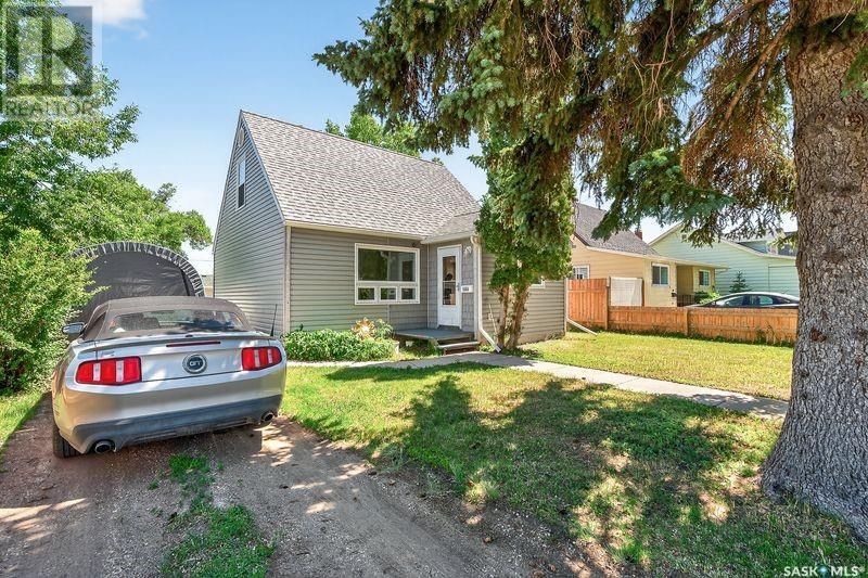 Property at 1263 4th AVENUE NE image 1