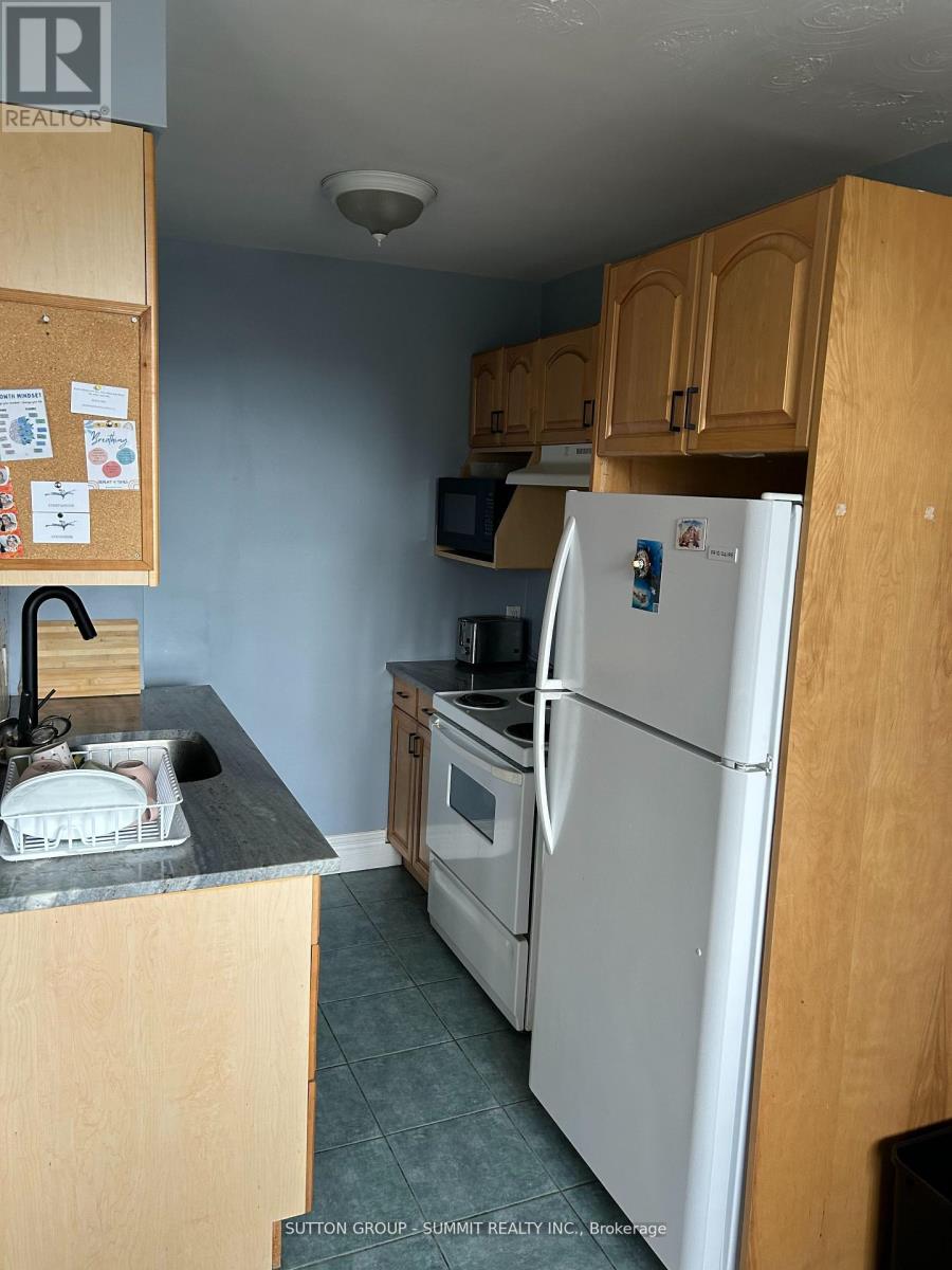 506 - 101 Queen Street, Hamilton, Ontario  L8P 3R9 - Photo 4 - X12257320