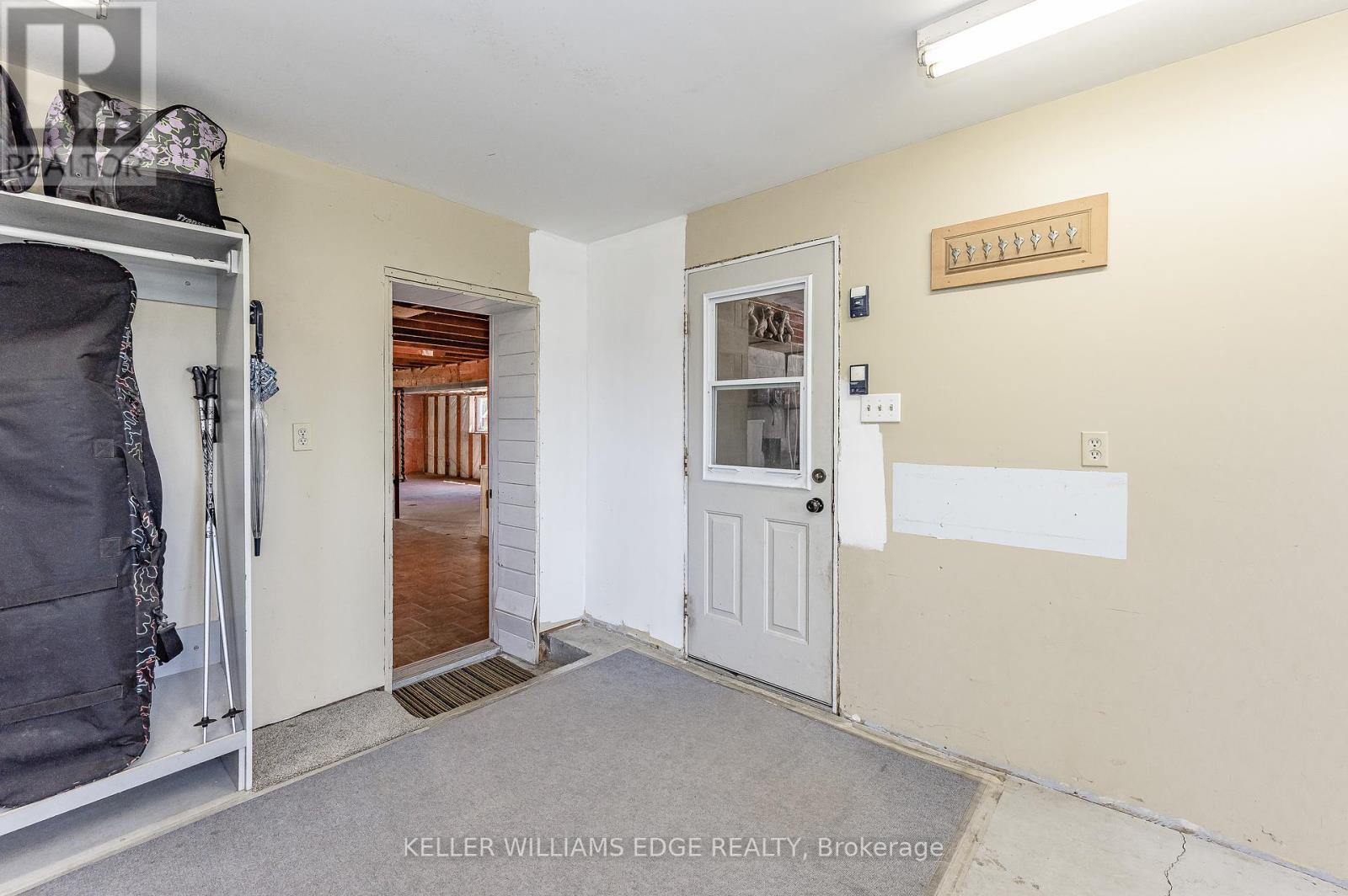 1291 Old Highway 8, Hamilton, Ontario  L0R 1Z0 - Photo 41 - X12257345