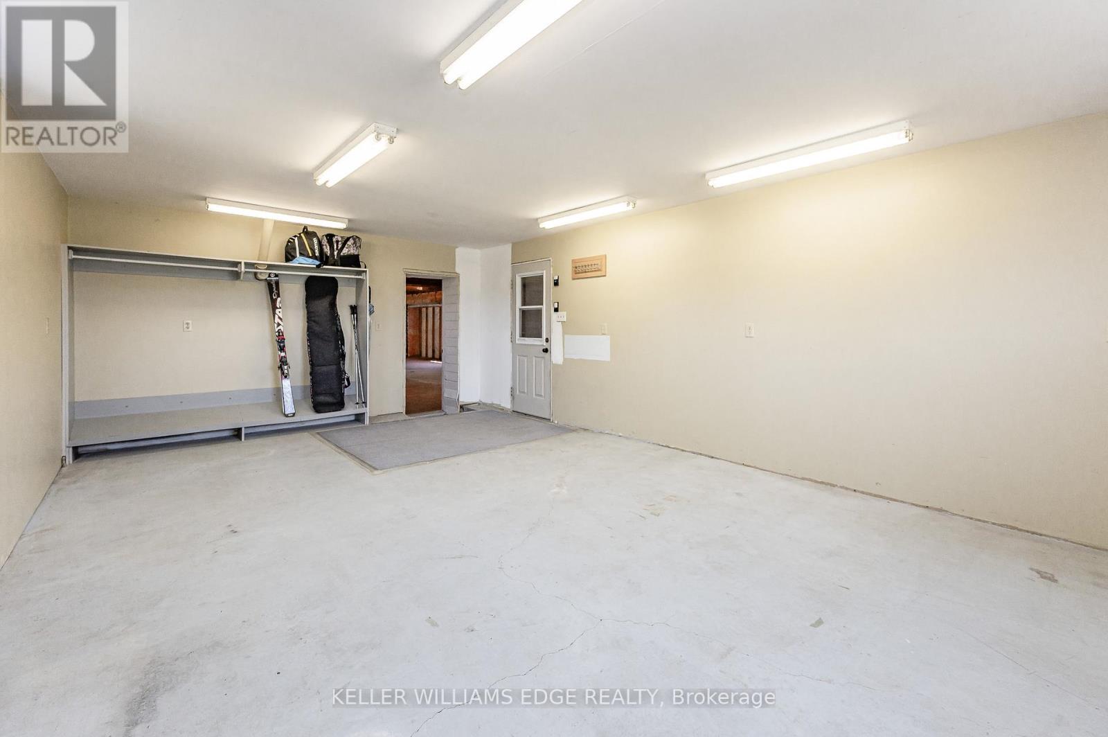1291 Old Highway 8, Hamilton, Ontario  L0R 1Z0 - Photo 43 - X12257345