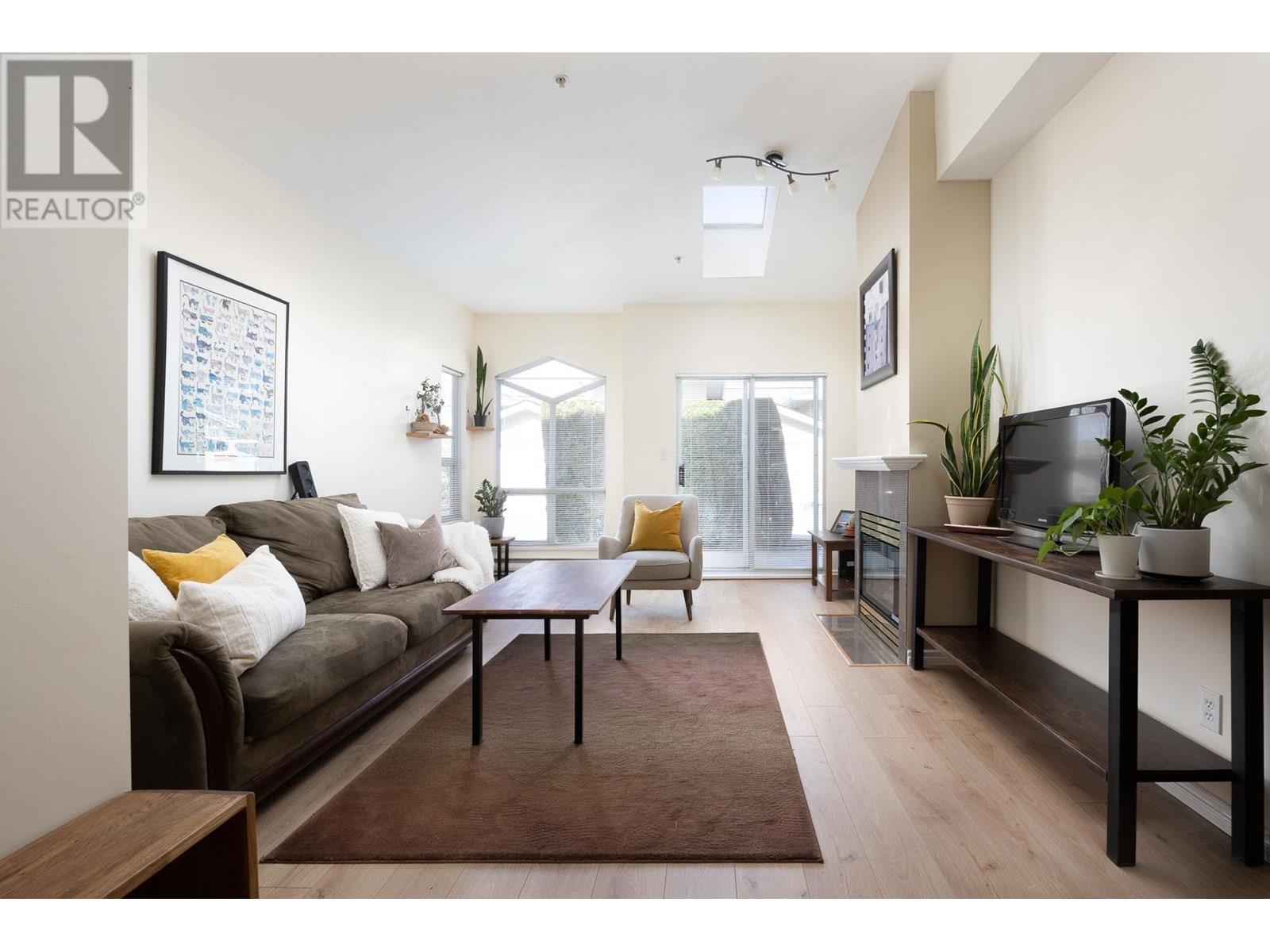 Property at 1122 O'FLAHERTY GATE image 4